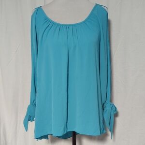 Women's Blue Long Sleeve Top